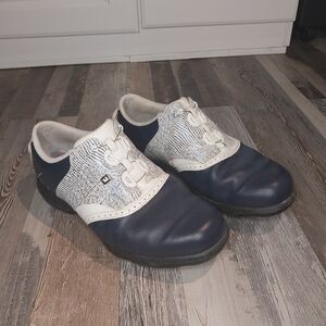 Foot Joy Dry Joy Women's Golf Cleats, Size 9, Blue and White